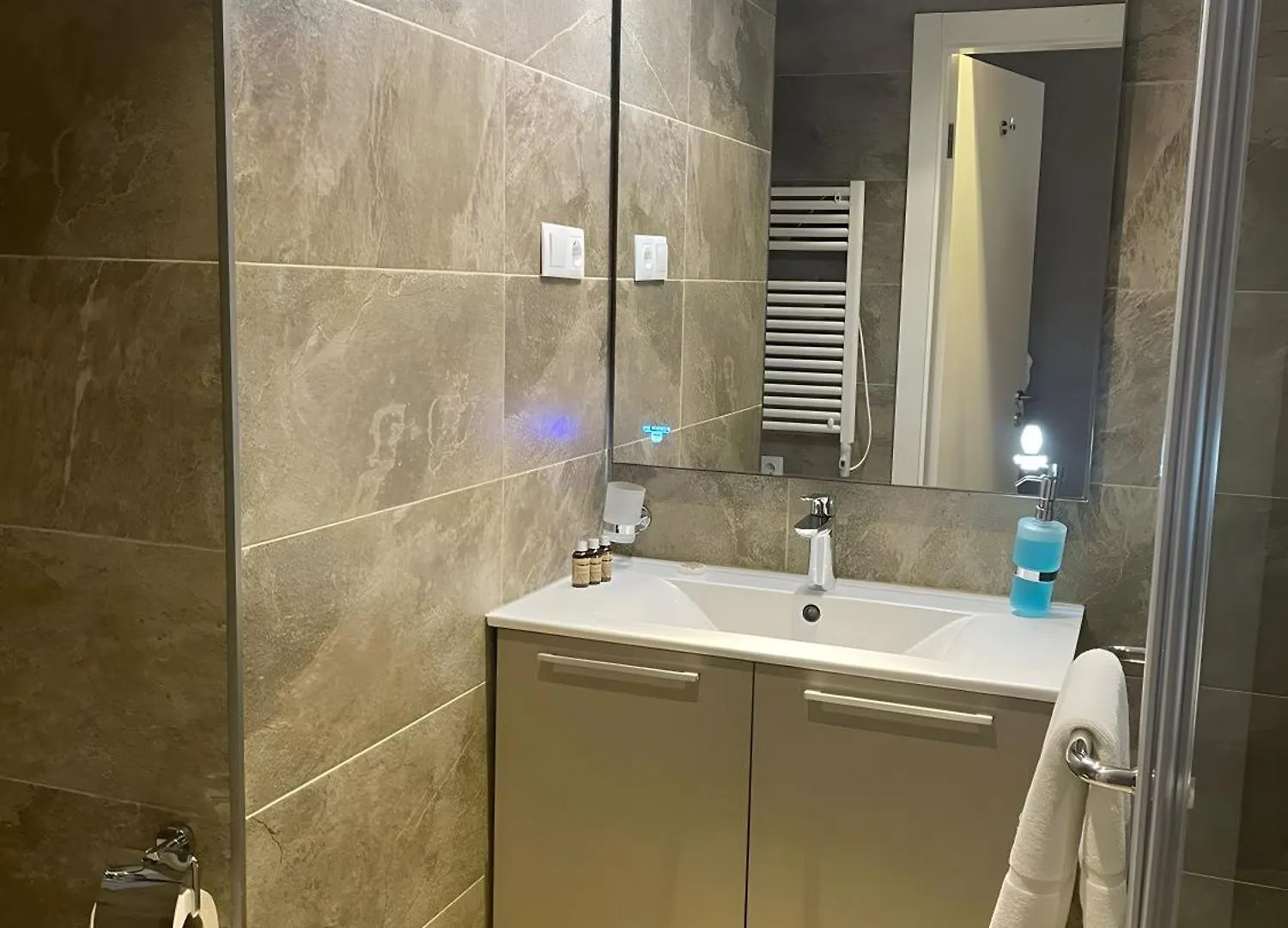 Annabelle Appartment In Alliance 바투미 아파트